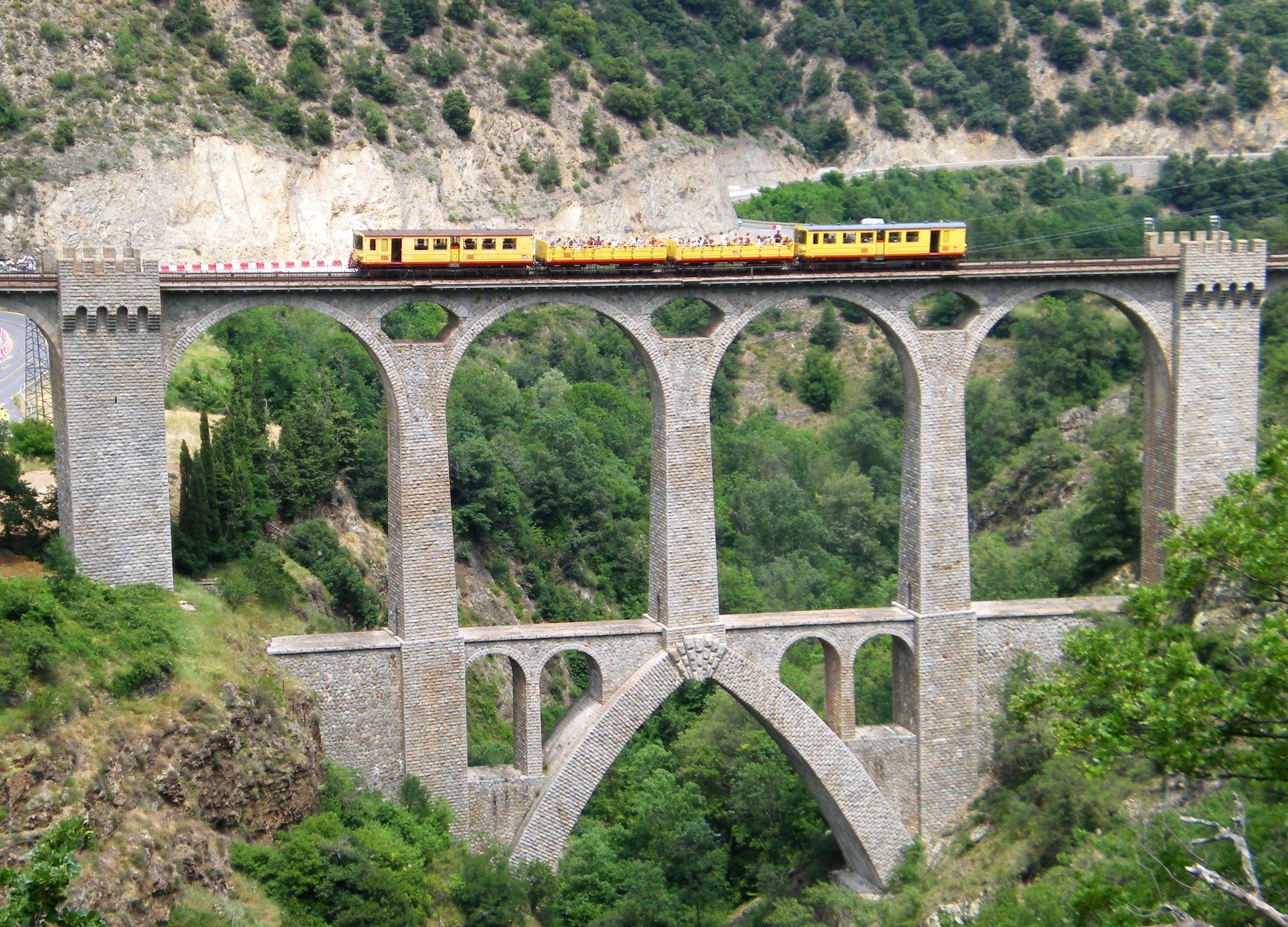 tren groc de la cerdanya horaris i preus